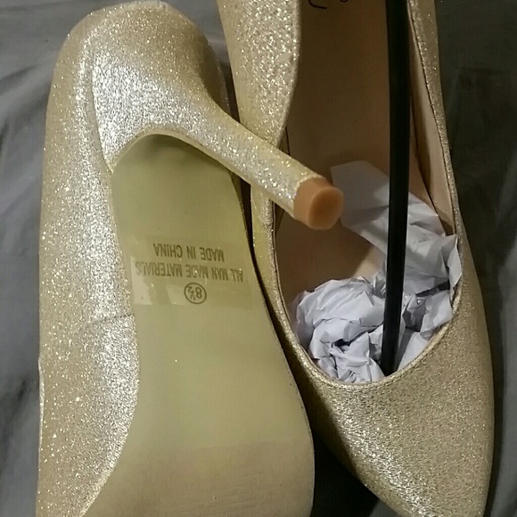 Beige Shimmer pump - Picture 4 of 7